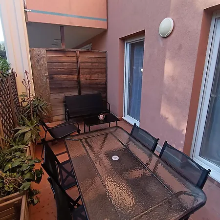 Climatise Avec Terrasse Port De Porto-vecchio Appartement Porto-Vecchio (Corsica)